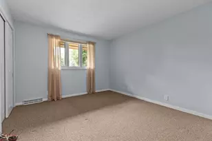 W6425 Lakeview Ct, Menasha, WI 54952 - Photo 26