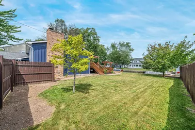 2104 Hazel Street, Oshkosh, WI 54901 - Photo 36