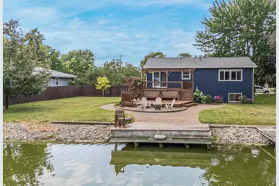 2104 Hazel Street, Oshkosh, WI 54901 - Photo 2