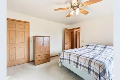 3225 S 26th Street, Manitowoc, WI 54220 - Photo 16