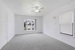 738 3rd St, Menasha, WI 54952 - Photo 16
