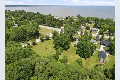 N7187 Winnebago Drive, Fond du Lac, WI 54935 - Photo 8