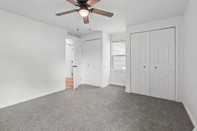 1322 Broad Street, Oshkosh, WI 54901 - Photo 12