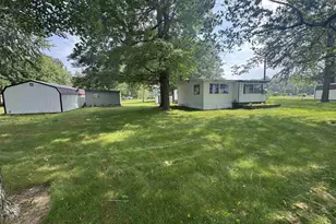 W5168 Shady Ln, Shawano, WI 54166 - Photo 14