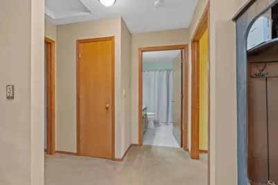 324 N Westhaven Drive, Oshkosh, WI 54904 - Photo 14