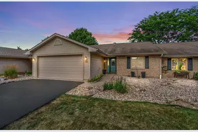 324 N Westhaven Drive, Oshkosh, WI 54904 - Photo 1