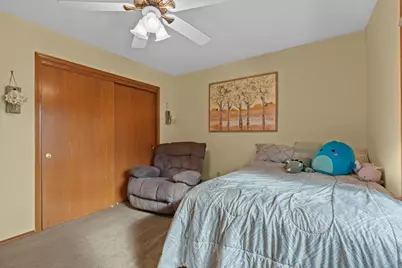 324 N Westhaven Drive, Oshkosh, WI 54904 - Photo 16