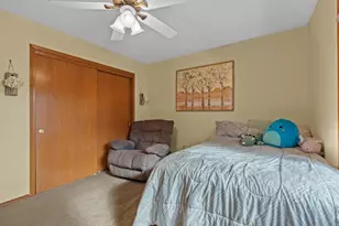 324 N Westhaven Dr, Oshkosh, WI 54904 - Photo 16
