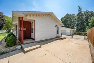 815 Ash St, De Pere, WI 54115 - Photo 38