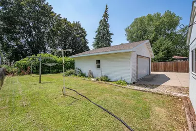 815 Ash Street, De Pere, WI 54115 - Photo 36