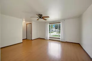 815 Ash St, De Pere, WI 54115 - Photo 4