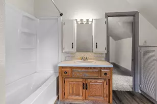 503 S Shawano St, New London, WI 54961 - Photo 18