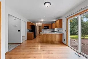 547 Clay St, Wrightstown, WI 54180 - Photo 10