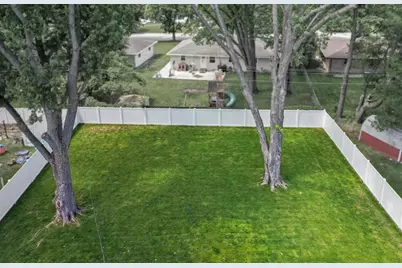 638 Sunnycrest Street, Green Bay, WI 54302 - Photo 32