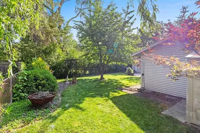 542 Clover Lane, Green Bay, WI 54301 - Photo 28