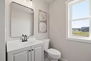 N8871 Killarney Way, Menasha, WI 54952 - Photo 22