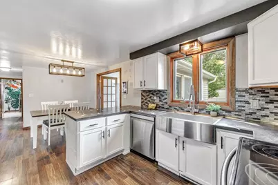1863 Lenwood Avenue, Green Bay, WI 54303 - Photo 12