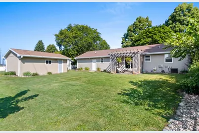 3008 Gilbert Drive, Green Bay, WI 54311 - Photo 34