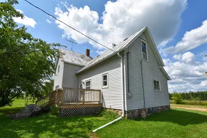 N6221 32nd Avenue, Fremont, WI 54940 - Photo 6