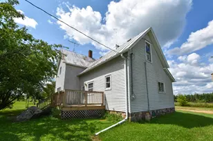 N6221 32nd Ave, Fremont, WI 54940 - Photo 6