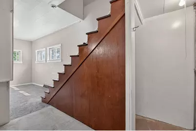 1129 W New York Avenue, Oshkosh, WI 54901 - Photo 10
