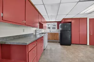 1129 W New York Ave, Oshkosh, WI 54901 - Photo 22