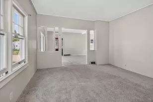 1129 W New York Ave, Oshkosh, WI 54901 - Photo 2
