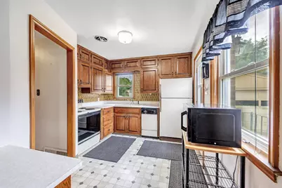 703 Northern Avenue, Green Bay, WI 54303 - Photo 8