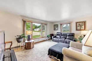 703 Northern Ave, Green Bay, WI 54303 - Photo 2