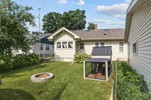 618 Dickinson St, New London, WI 54961 - Photo 44
