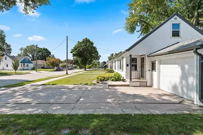 446 Victoria Street, Green Bay, WI 54302 - Photo 28