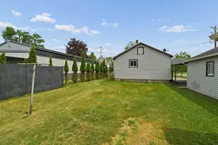 206 Steger St, Redgranite, WI 54970 - Photo 24