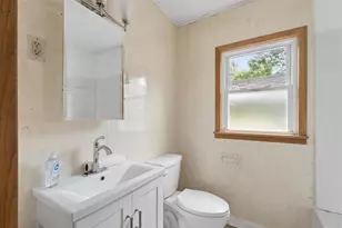 206 Steger St, Redgranite, WI 54970 - Photo 10