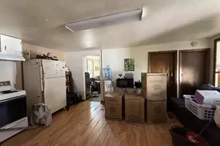 106 Pecor St, Oconto, WI 54153 - Photo 6
