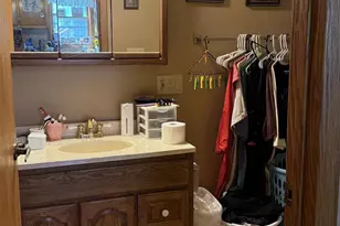 106 Pecor St, Oconto, WI 54153 - Photo 18
