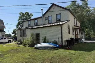 106 Pecor St, Oconto, WI 54153 - Photo 4