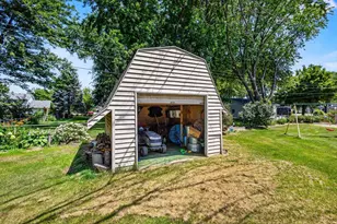 2366 S Ridge Rd, Ashwaubenon, WI 54304 - Photo 28