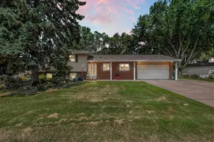 2366 S Ridge Rd, Ashwaubenon, WI 54304 - Photo 2