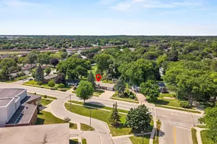 2366 S Ridge Rd, Ashwaubenon, WI 54304 - Photo 36