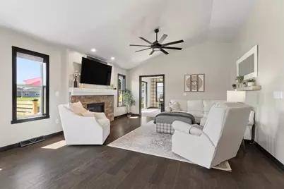 5078 N Milkweed Trail, Appleton, WI 54913 - Photo 4