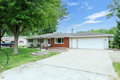 1461 Home Avenue, Menasha, WI 54952 - Photo 1