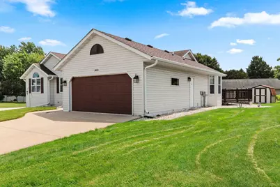 2821 Friendly Circle, Green Bay, WI 54313 - Photo 44