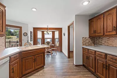 2821 Friendly Circle, Green Bay, WI 54313 - Photo 14