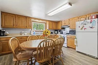 231 Lake Street, Marinette, WI 54143 - Photo 8