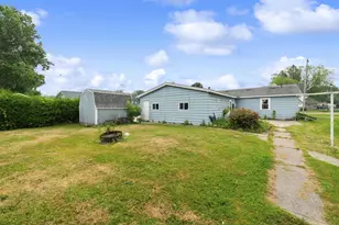 231 Lake St, Marinette, WI 54143 - Photo 28