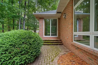 2060 Muirwood Court, Green Bay, WI 54313 - Photo 48