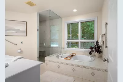 2060 Muirwood Court, Green Bay, WI 54313 - Photo 38