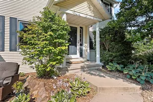 1015 Mount Blanc Ct, Green Bay, WI 54311 - Photo 8