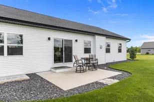 1448 Foxfire Ct, Waupaca, WI 54981 - Photo 36