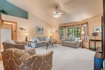 1717 Emerald Drive, Green Bay, WI 54311 - Photo 14